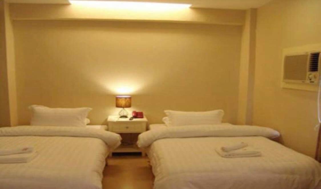 Citi Garden Suites Naga  Extérieur photo